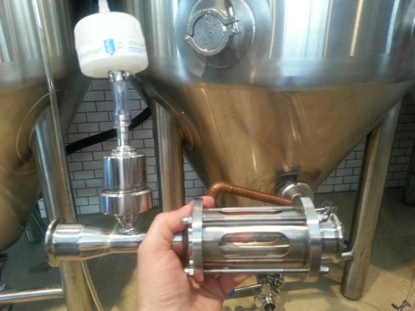 如何在啤酒發(fā)酵前對(duì)麥汁充氧？